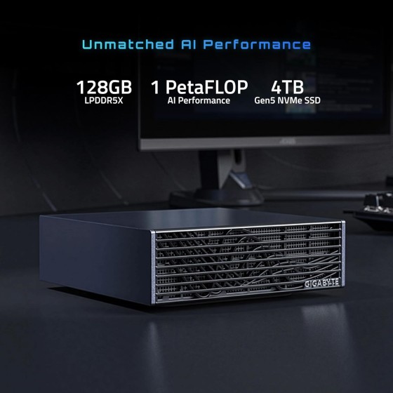 GIGABYTE AI TOP ATOM GB10 4TB AI supercomputer