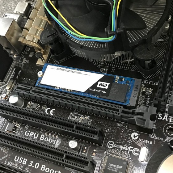 WD Black PCIe NVMe-based SSD M.2 2280 512GB Internal Solid State Drive [WDS512G1X0C]