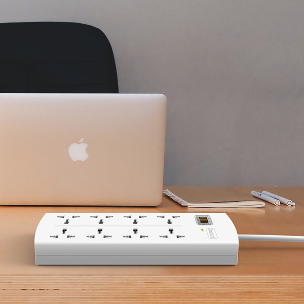 Huntkey SZM804 Power Strip with 8 AC Socket - image 4