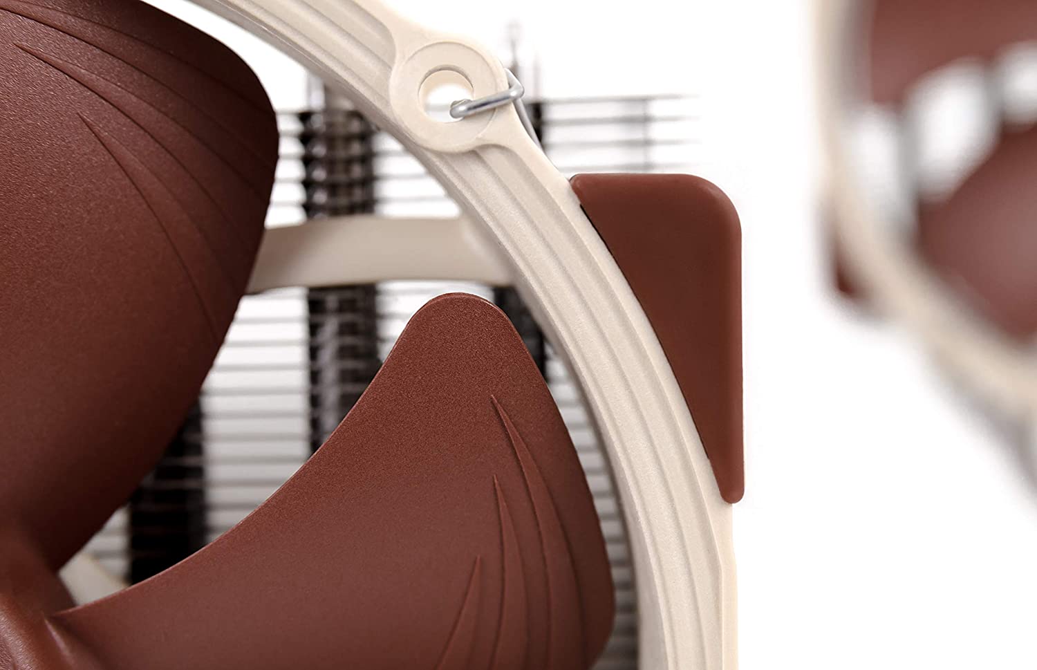 Noctua NH-U14S TR4-SP3 CPU Air Cooler - image 5
