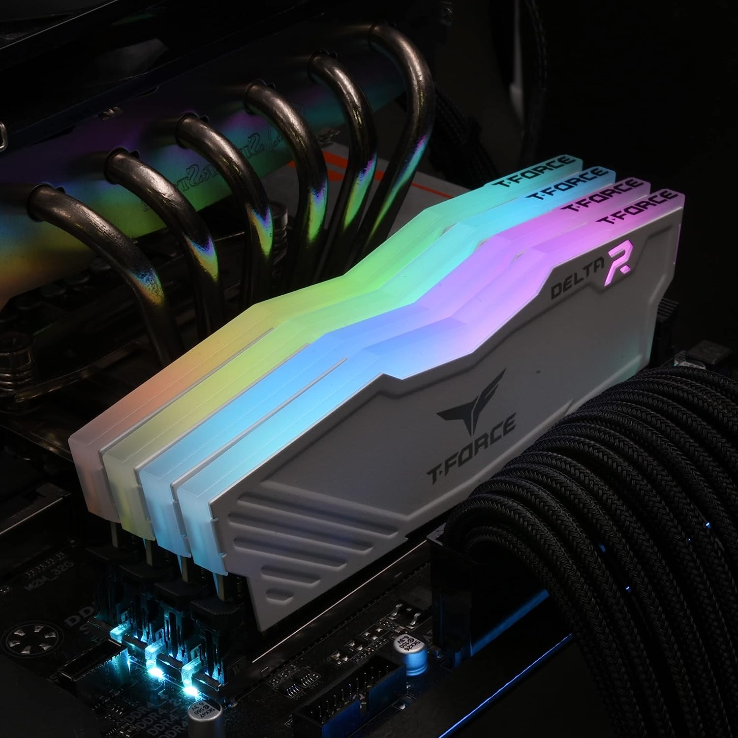 Teamgroup Delta RGB 16GB DDR4 Ram White Kit - image 3