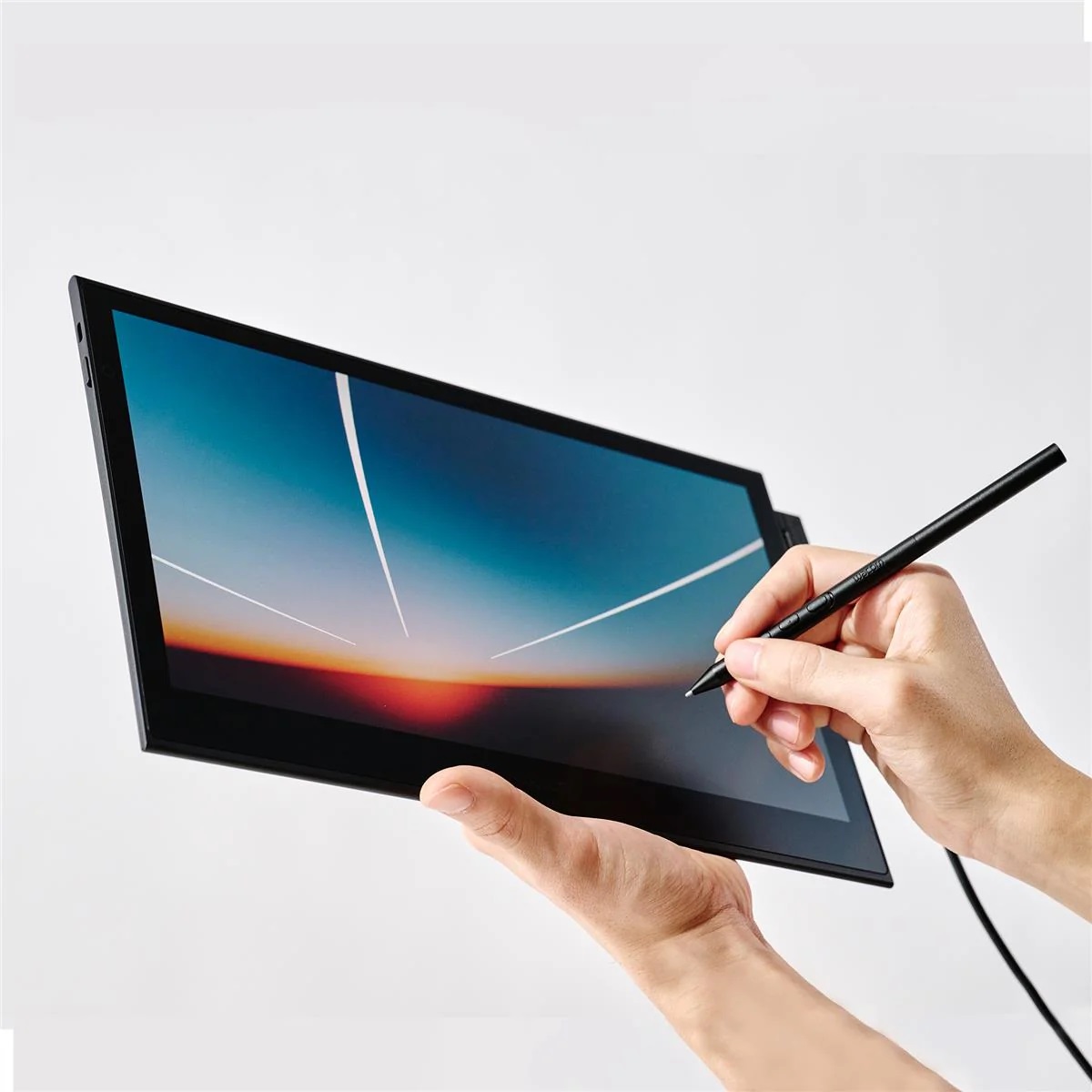 Wacom Movink 13 DTH135K0C 13.3inch FHD Graphics Tablet - image 5